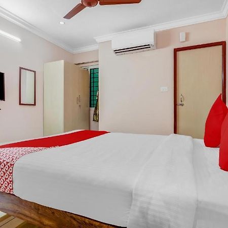 Pn Samy Inn Пондичерри Экстерьер фото